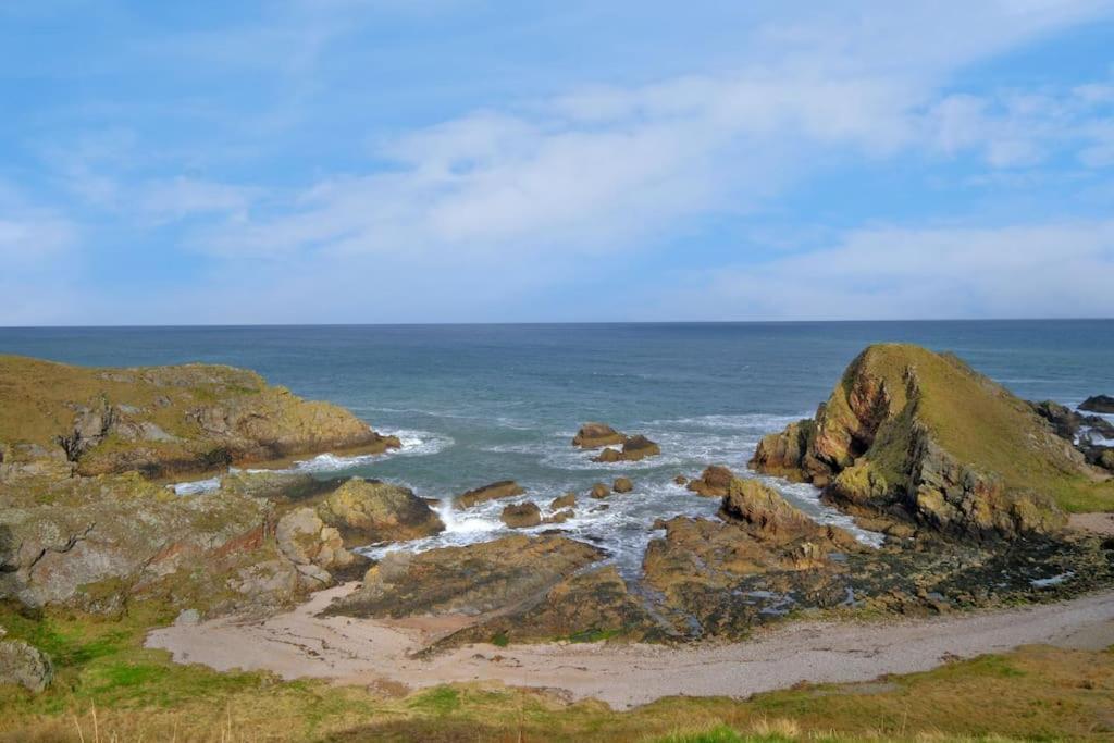 Cliff Top Cottage With Sea Views Portknockie Zewnętrze zdjęcie